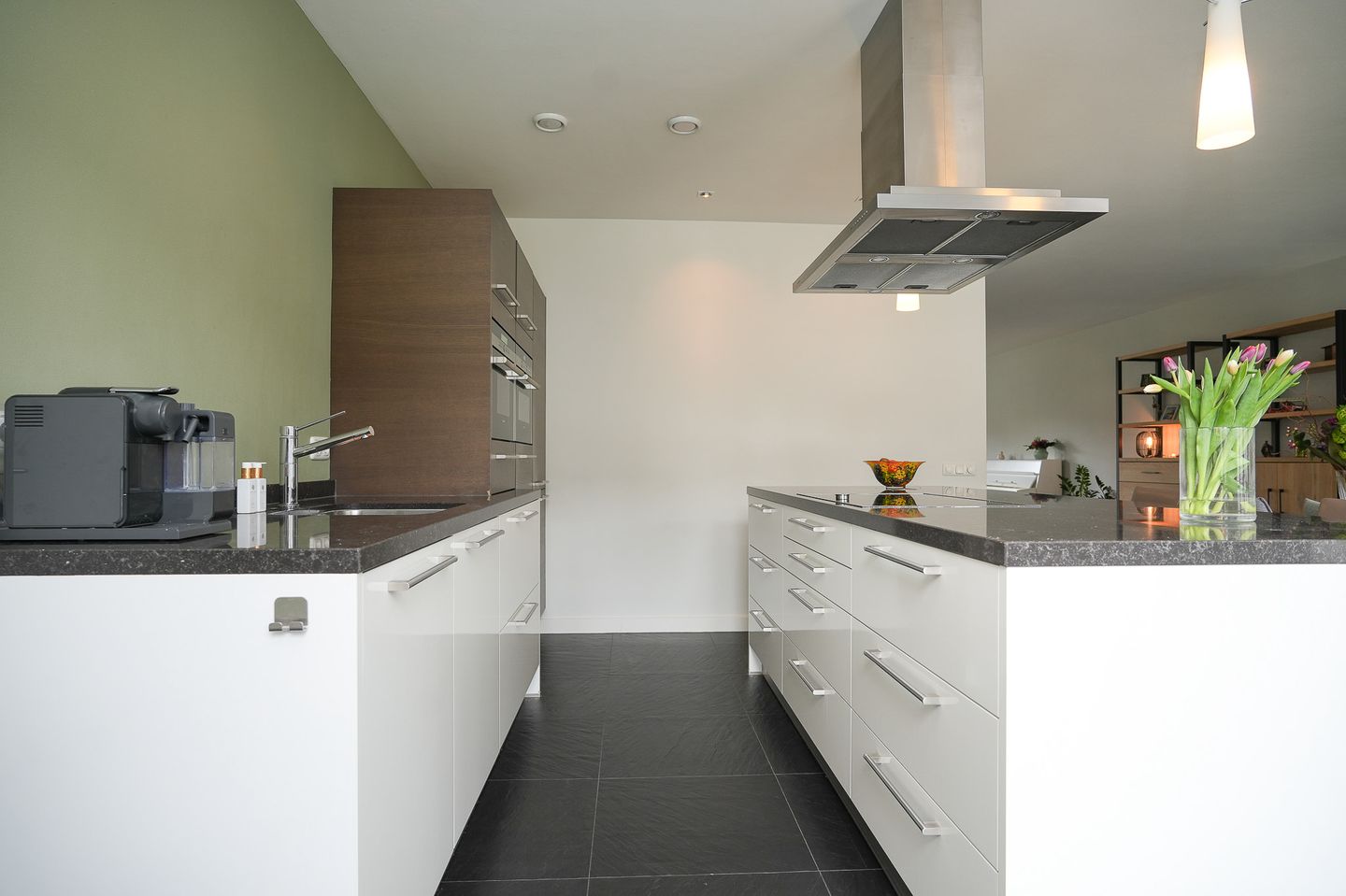 Foto 19 van Etudestraat 25