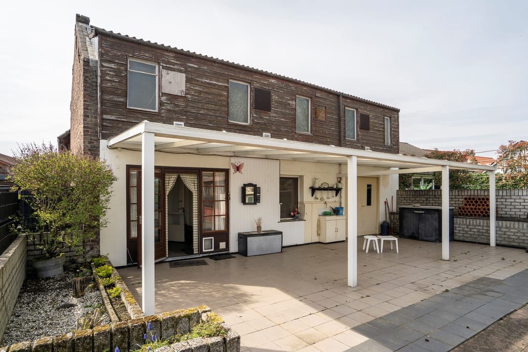 Spacious and Charming Detached Home in Rural Setting — 36