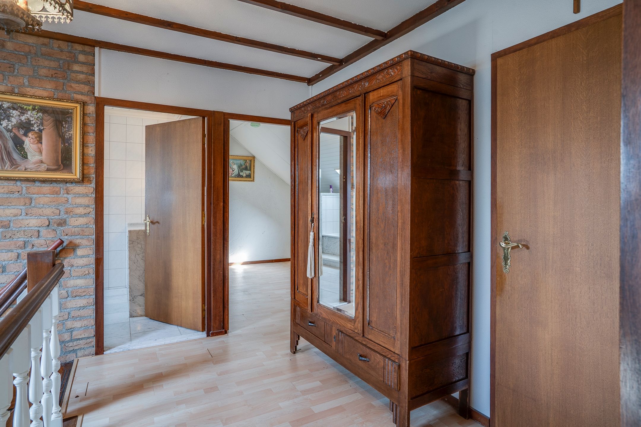 Spacious and Charming Detached Home in Rural Setting — 40