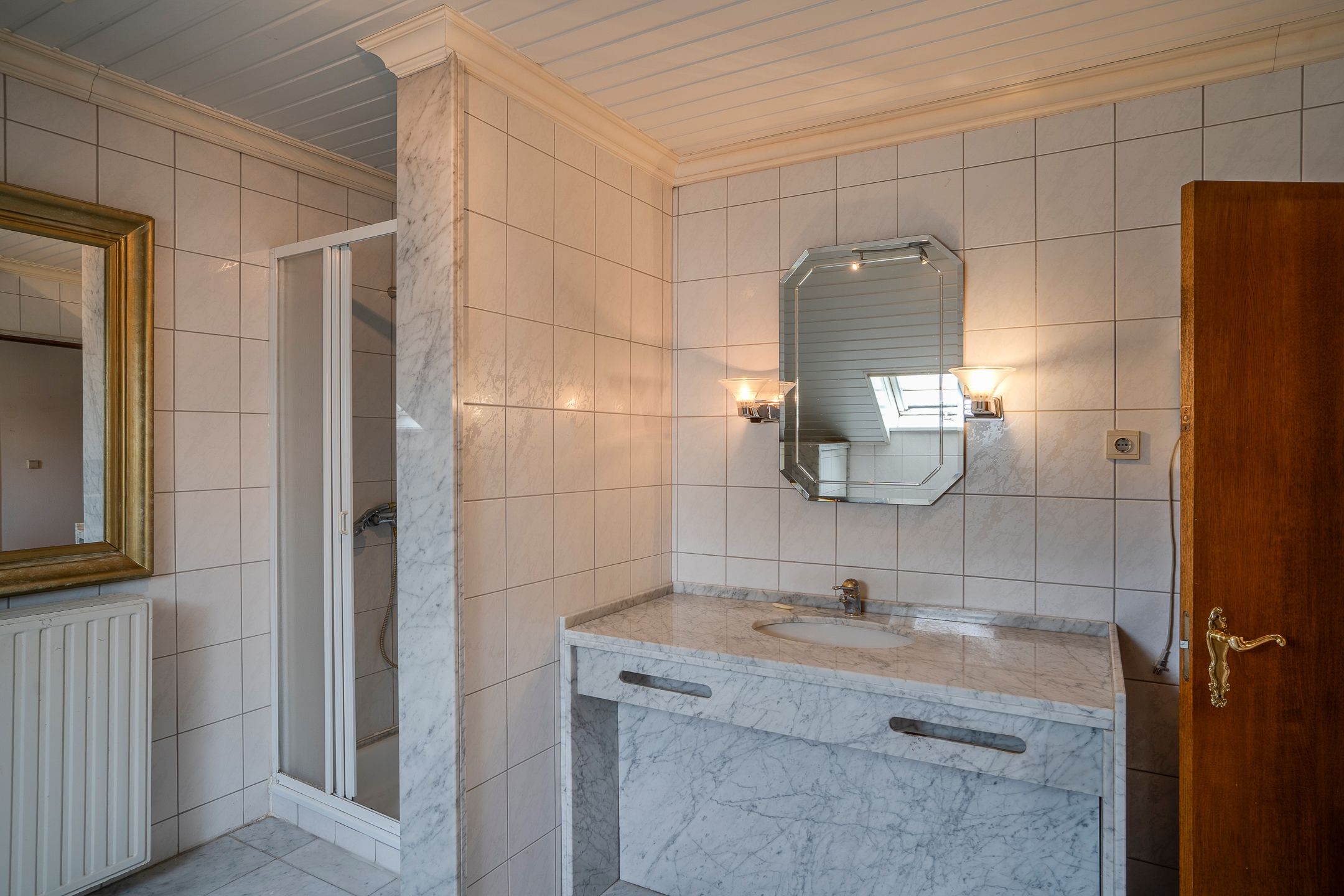 Spacious and Charming Detached Home in Rural Setting — 43