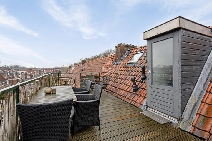 Photo 3 of Burgemeester van Tuyllkade 10-C