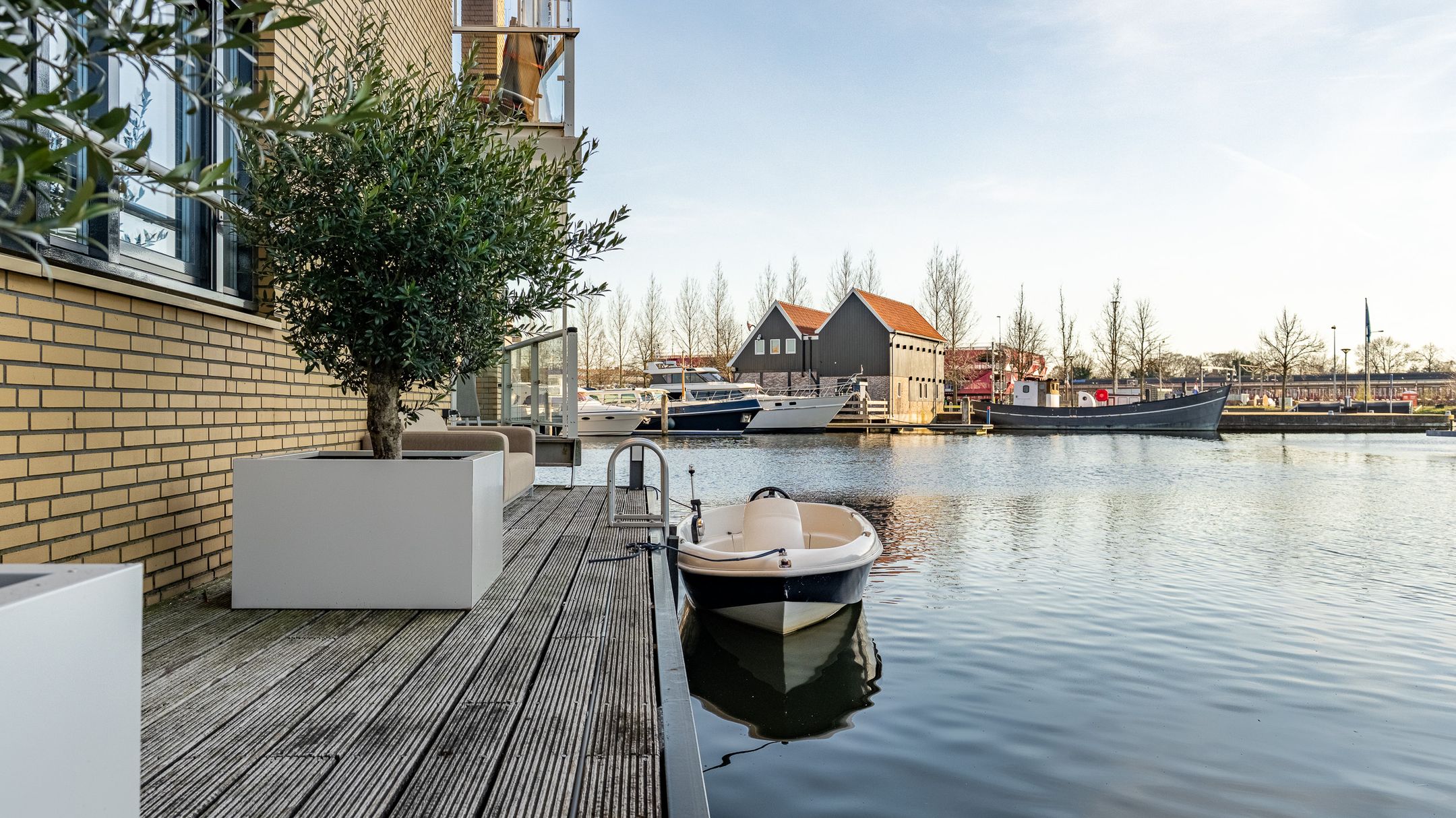 Modern Ground Floor Apartment with Marina Views and Private Mooring — 30
