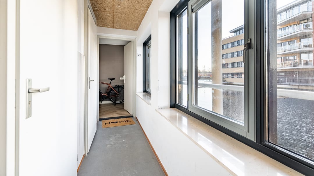 Modern Ground Floor Apartment with Marina Views and Private Mooring — 26