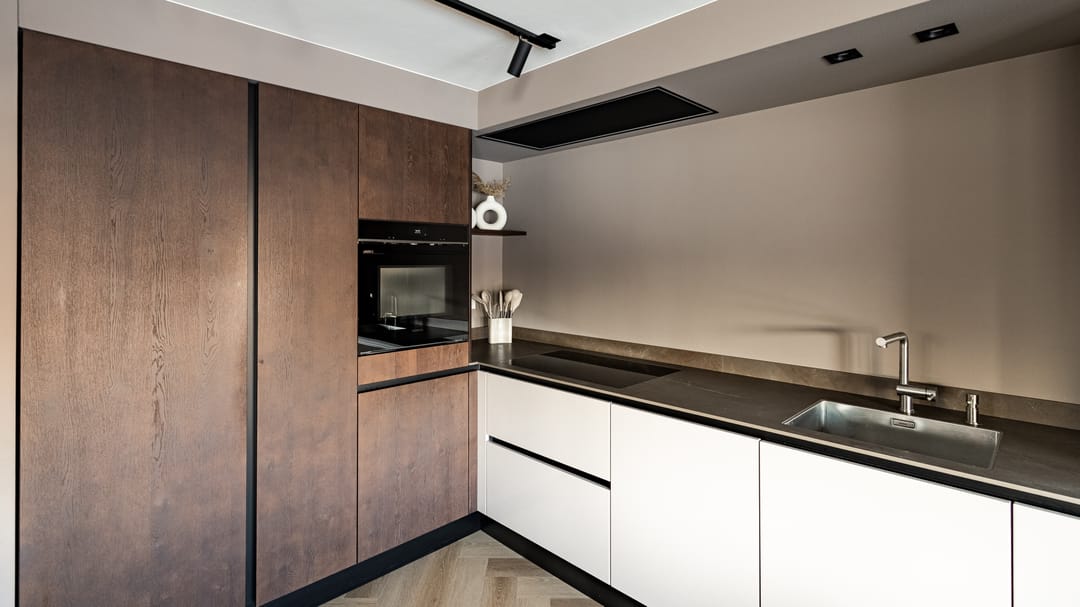 Modern Ground Floor Apartment with Marina Views and Private Mooring — 13