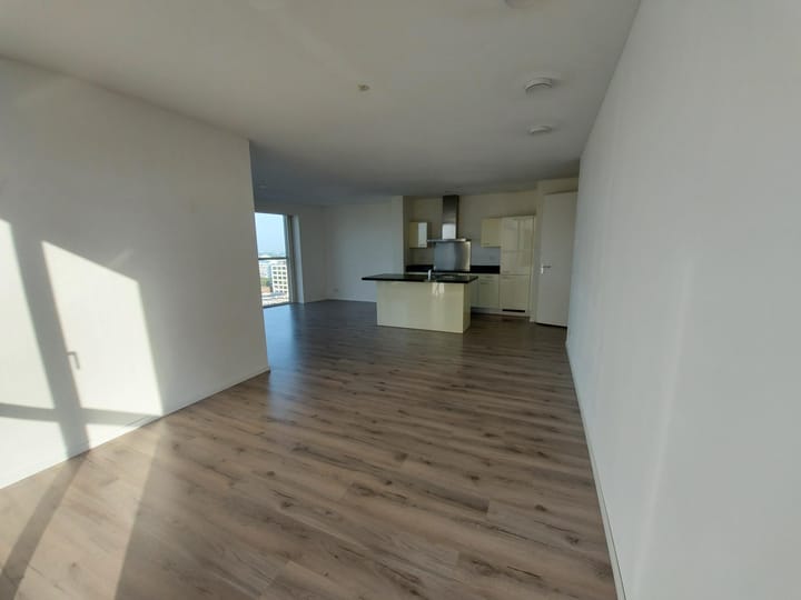 Foto 2 van Kruisplein 326