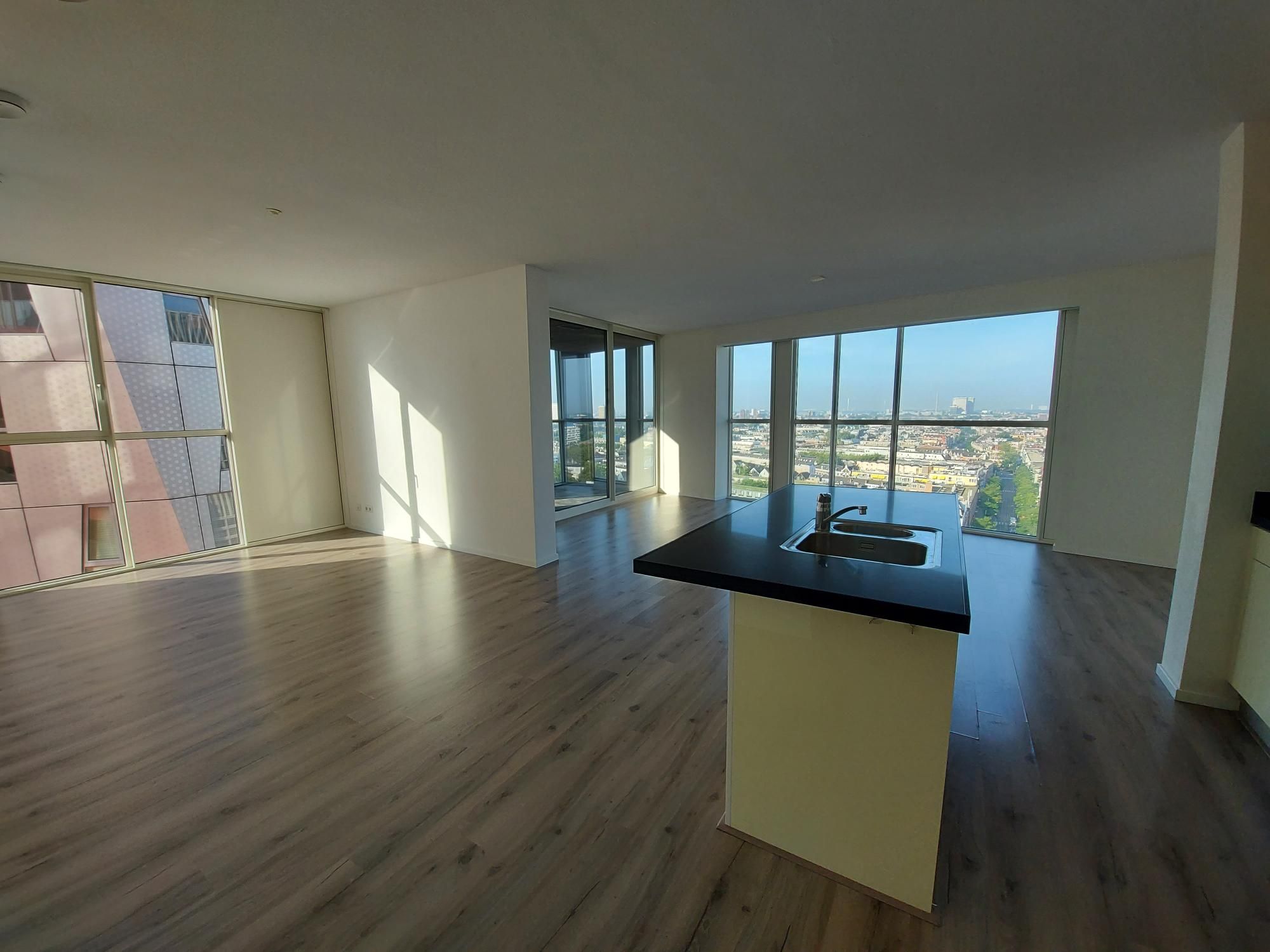 Foto 3 van Kruisplein 326