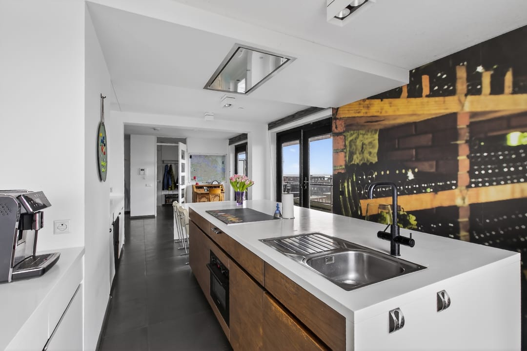 Foto 22 van Cas Oorthuyskade 274