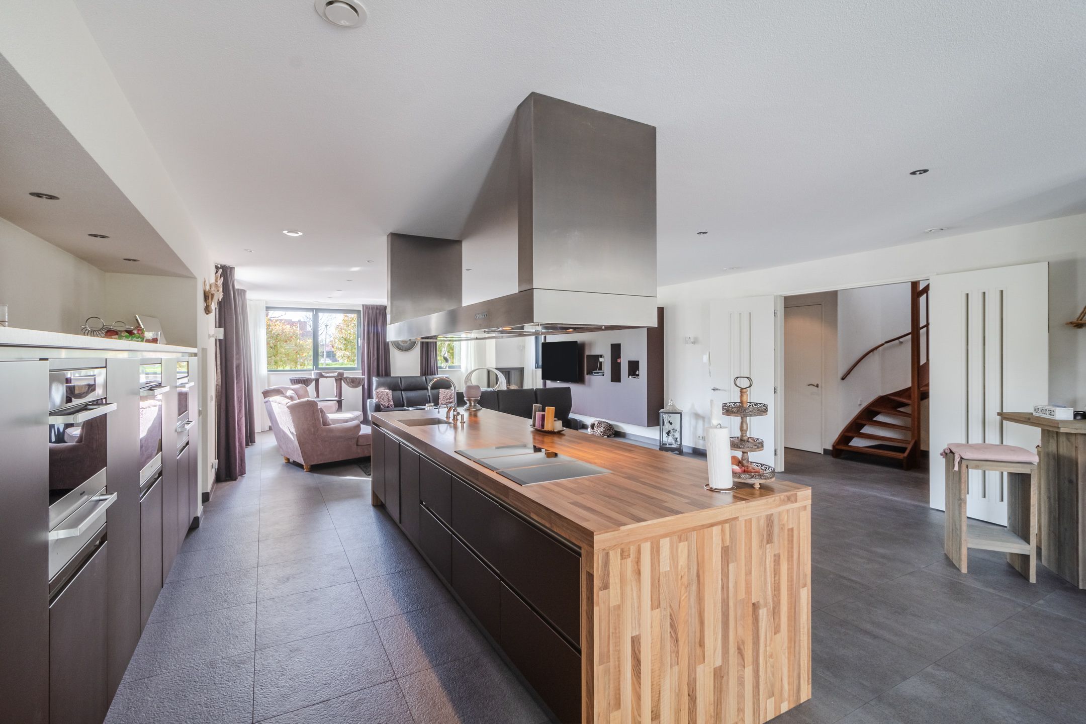 Foto 9 van Kerkmeesterstraat 4