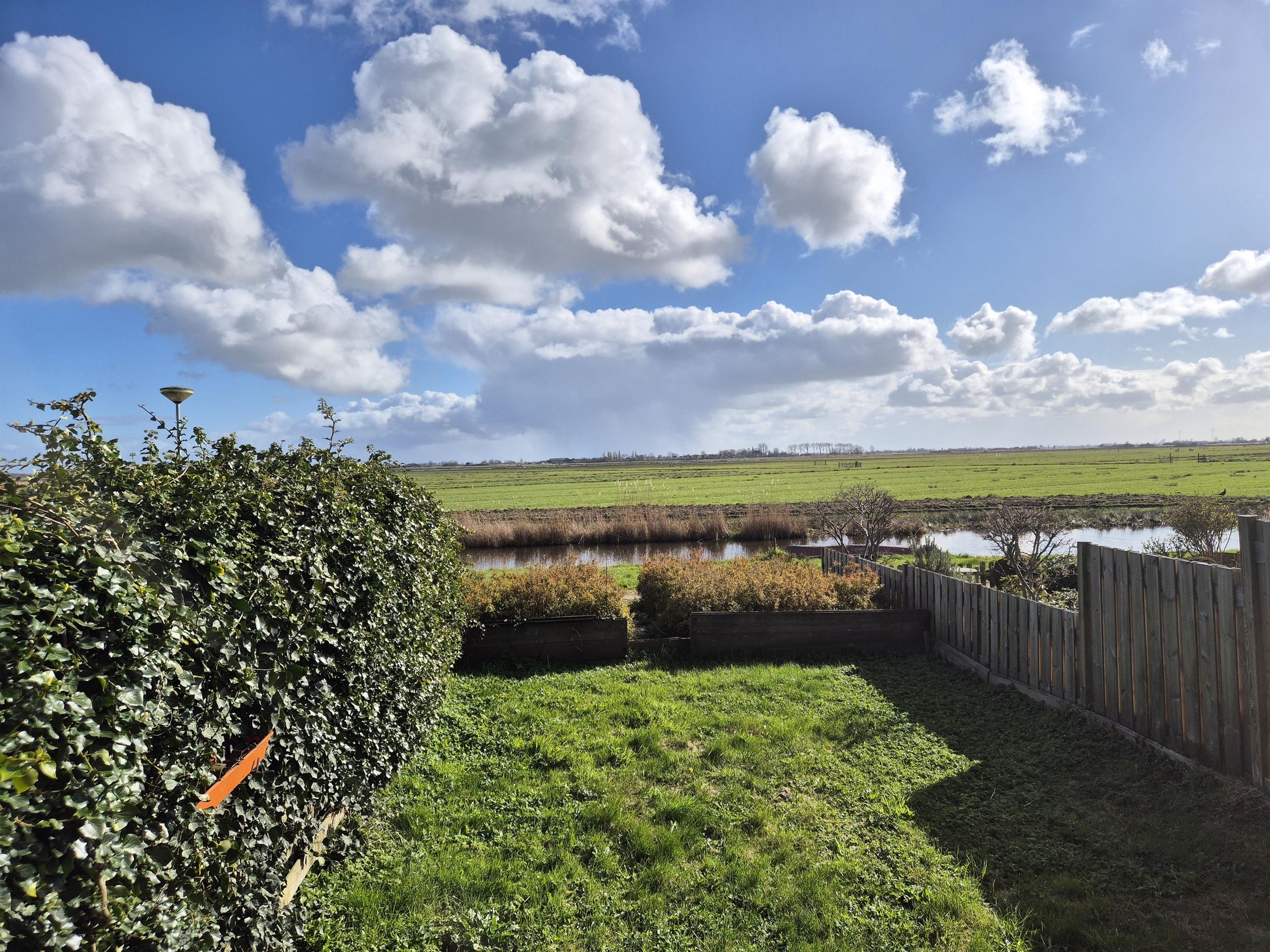 Foto 54 van Lameroen 28