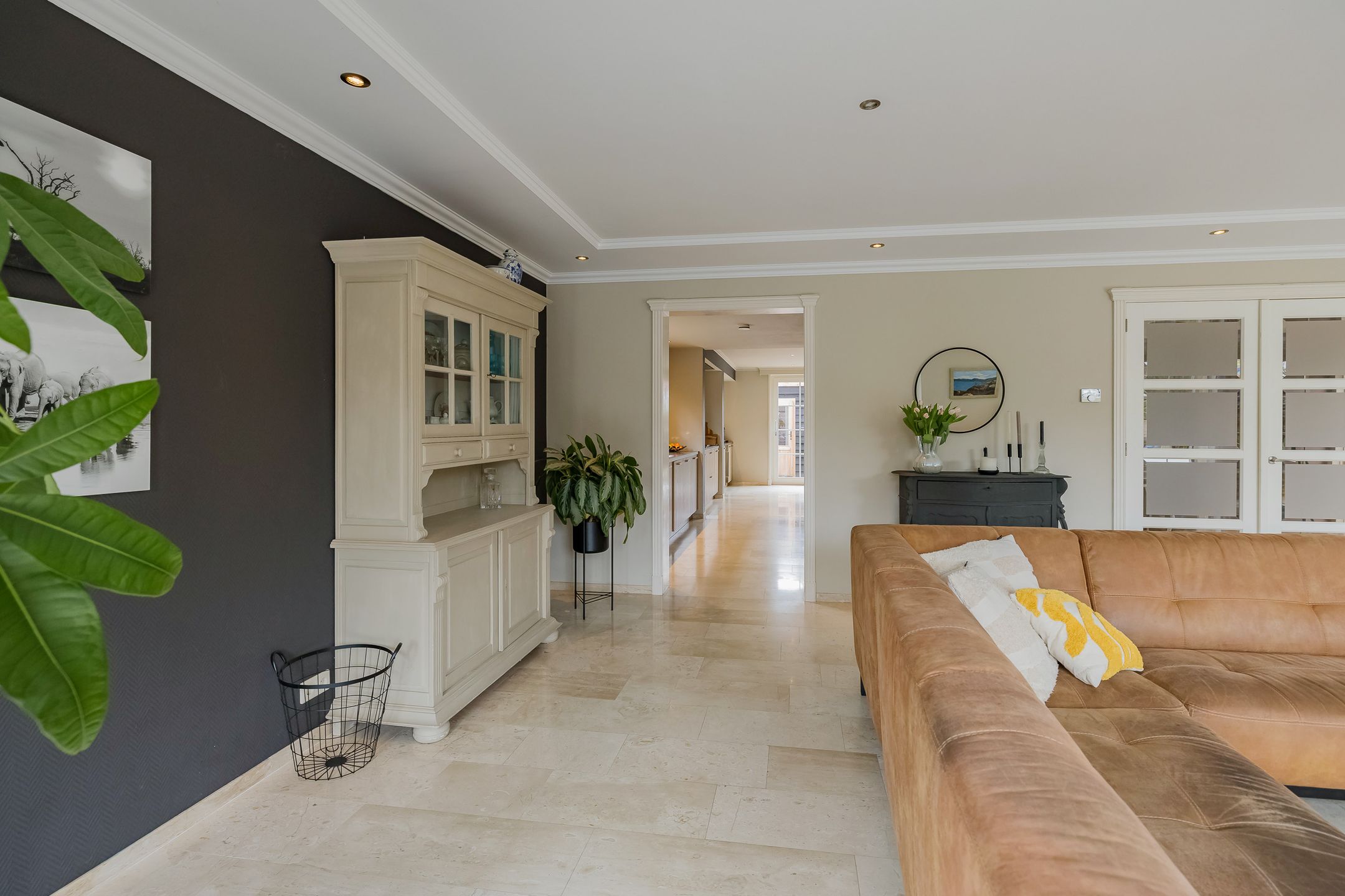 Spacious Detached Villa with Six Bedrooms and Luxury Amenities in Getsewoud Noord — 19