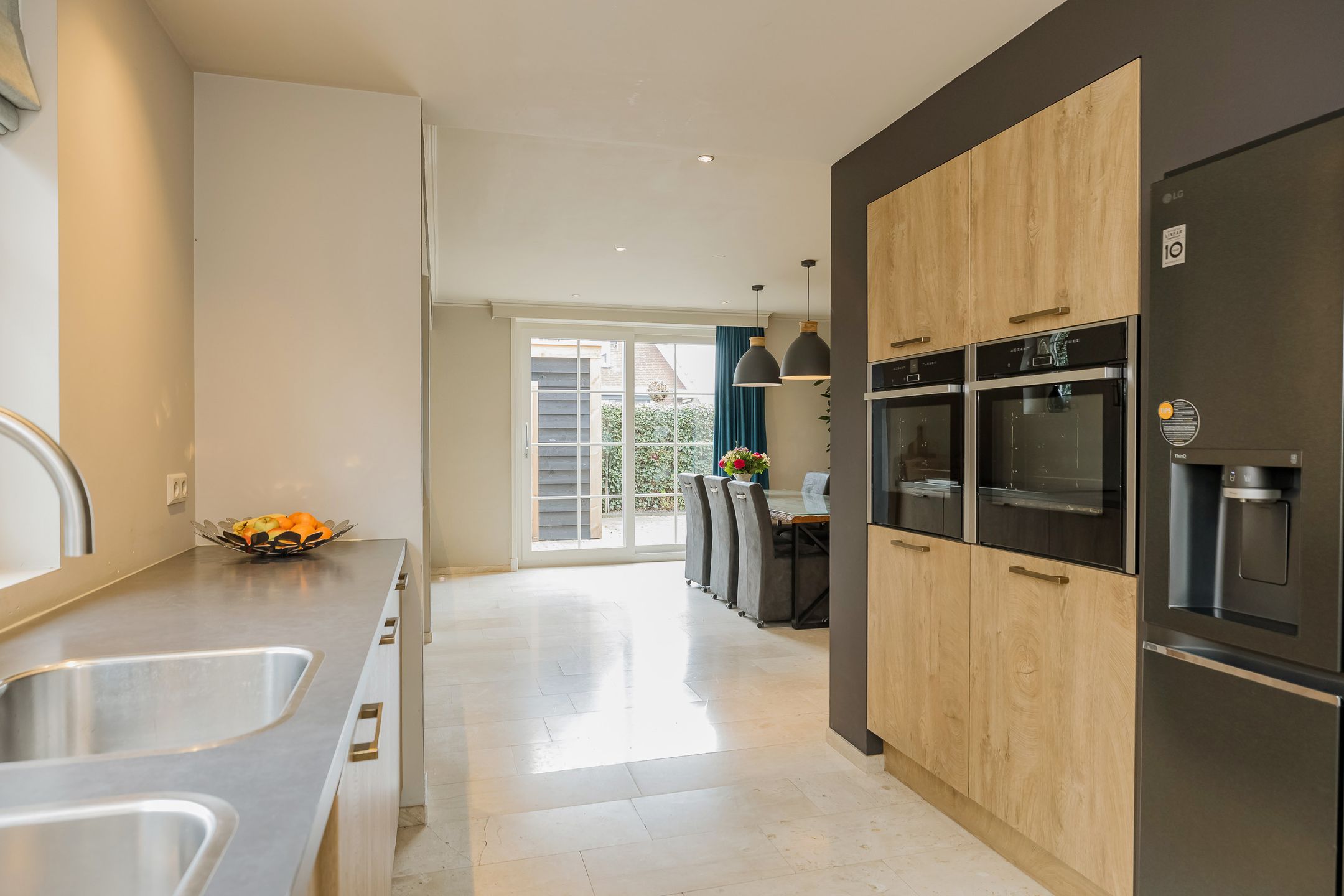 Spacious Detached Villa with Six Bedrooms and Luxury Amenities in Getsewoud Noord — 22