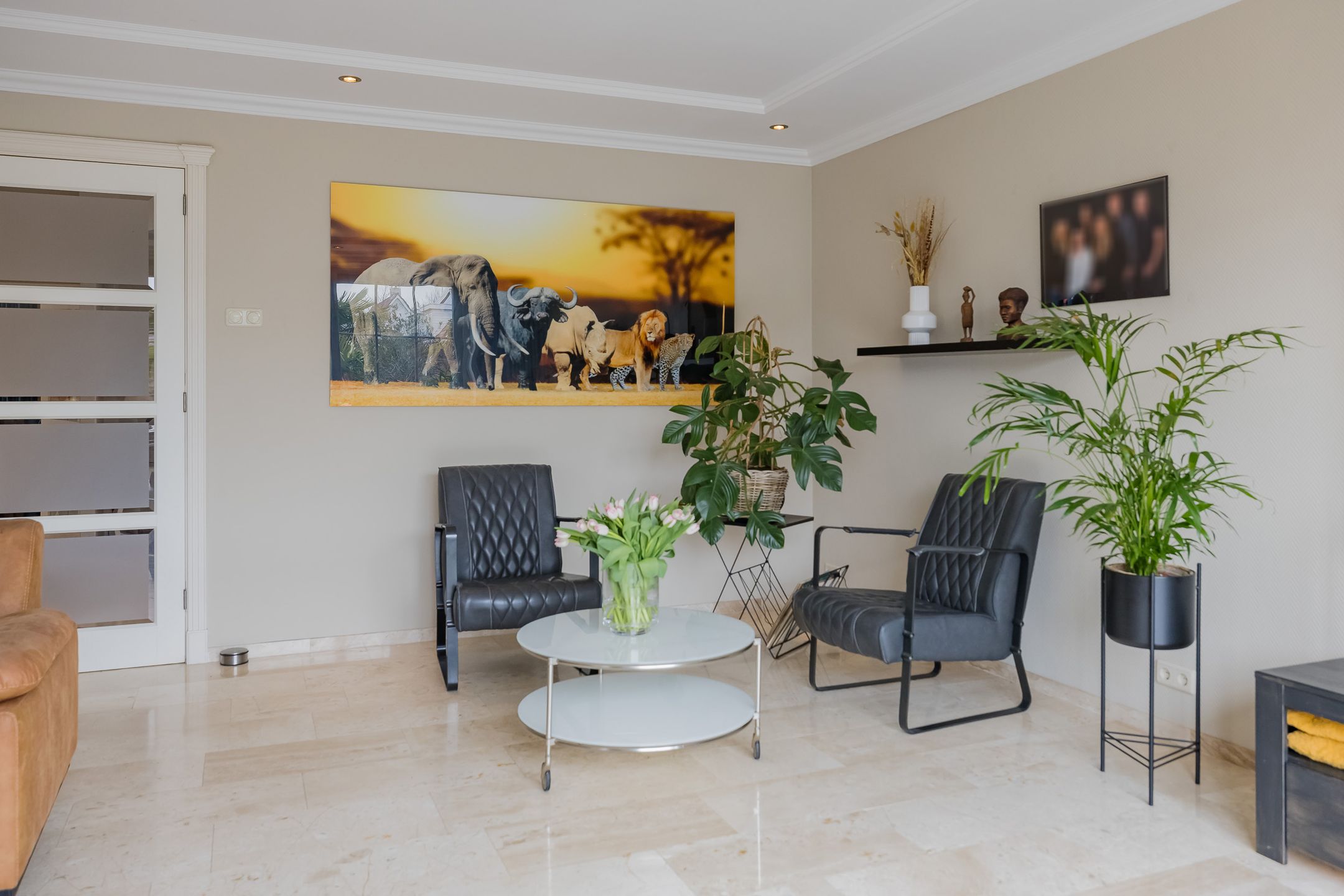 Spacious Detached Villa with Six Bedrooms and Luxury Amenities in Getsewoud Noord — 13