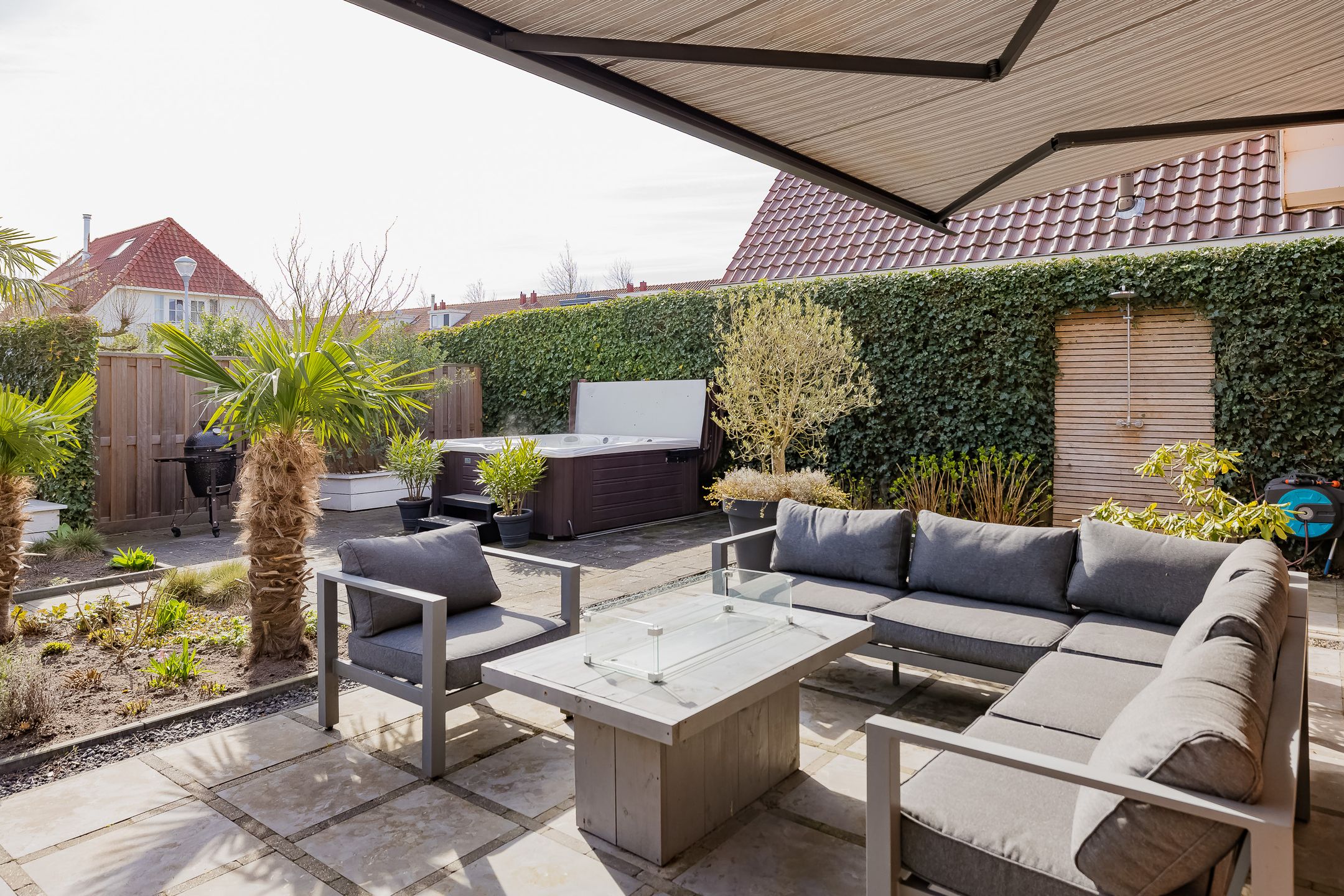 Spacious Detached Villa with Six Bedrooms and Luxury Amenities in Getsewoud Noord — 67