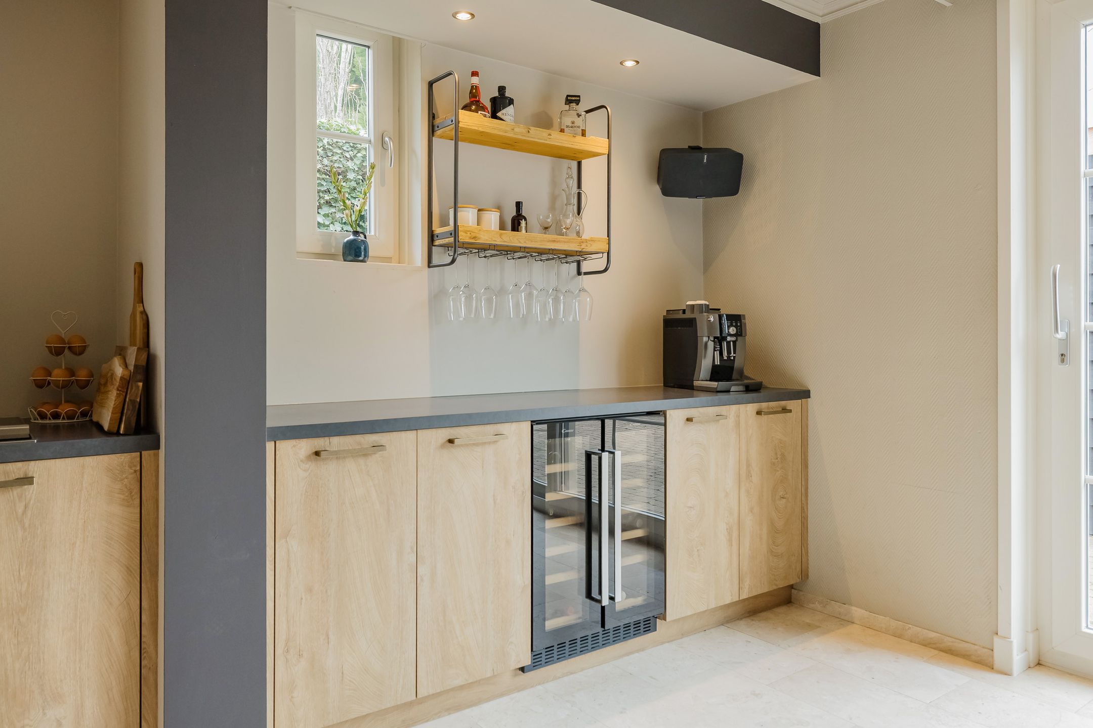 Spacious Detached Villa with Six Bedrooms and Luxury Amenities in Getsewoud Noord — 31
