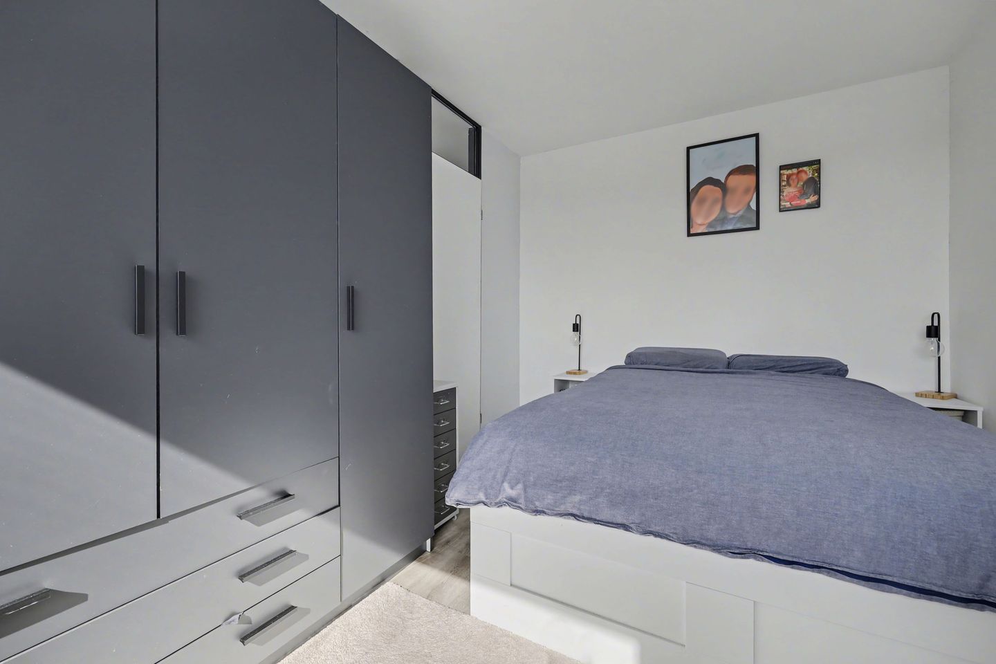 Modern 2-room apartment with sunny balcony and 2 storage units — 14