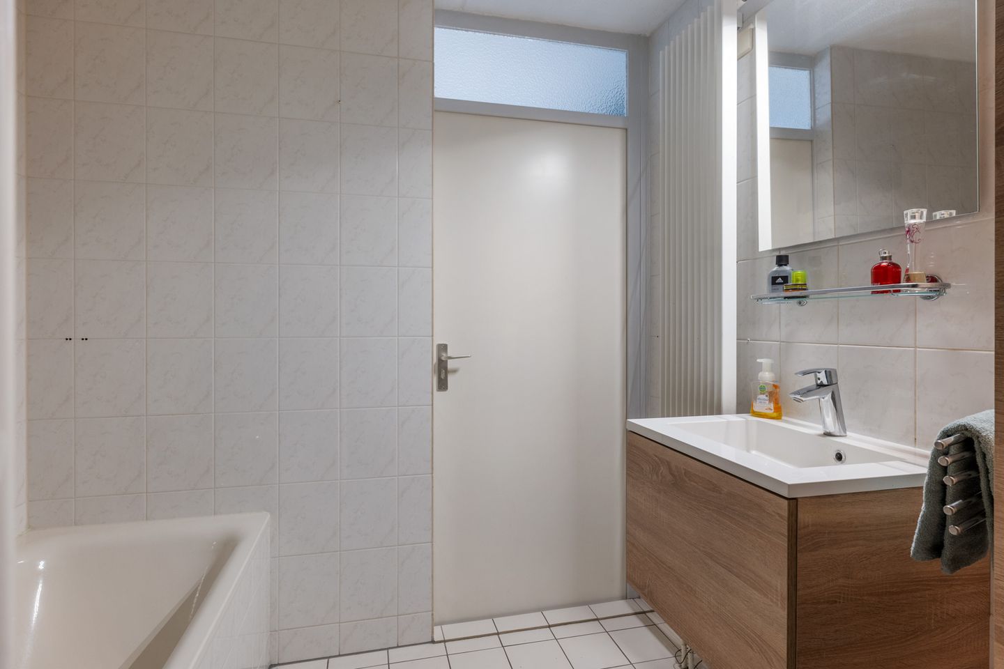 Photo 20 of Wolgastraat 17