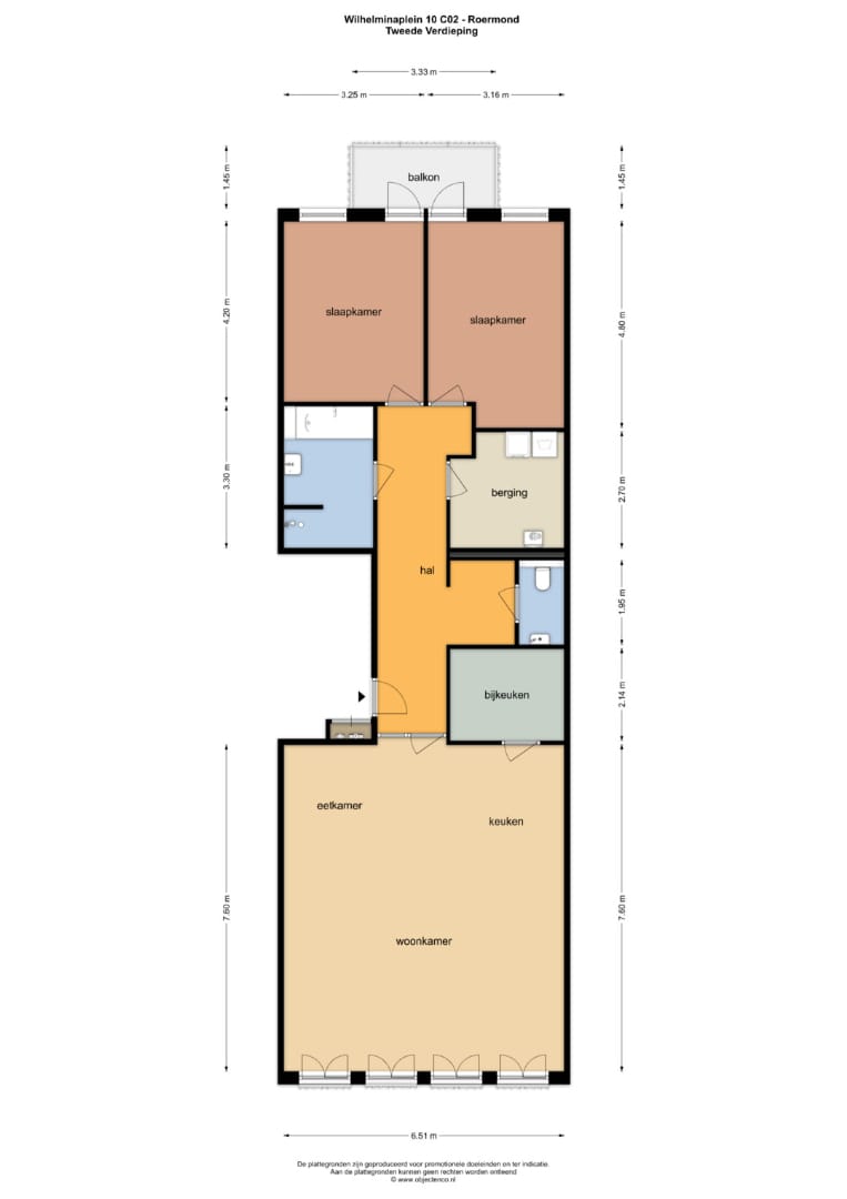 Spacious modern apartment with luxury cooking island in Roermond city center — 27