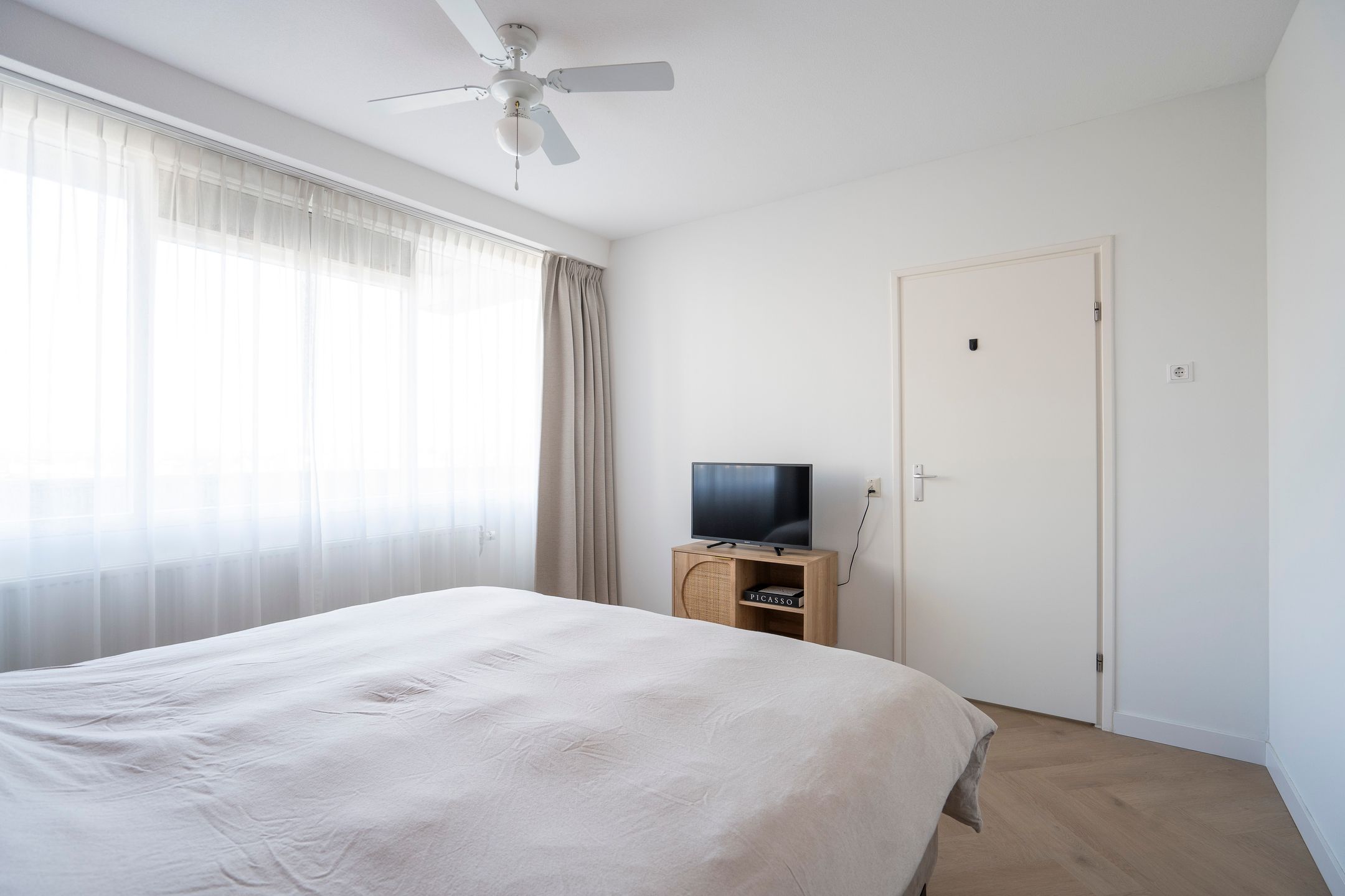 Photo 15 of Sperwerstraat 31