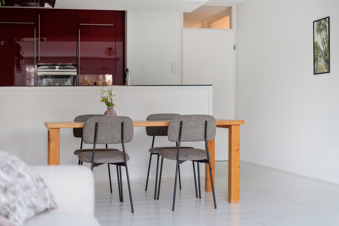 Modern Ground Floor Apartment Near Kijkduin Beach with Private Parking — 12