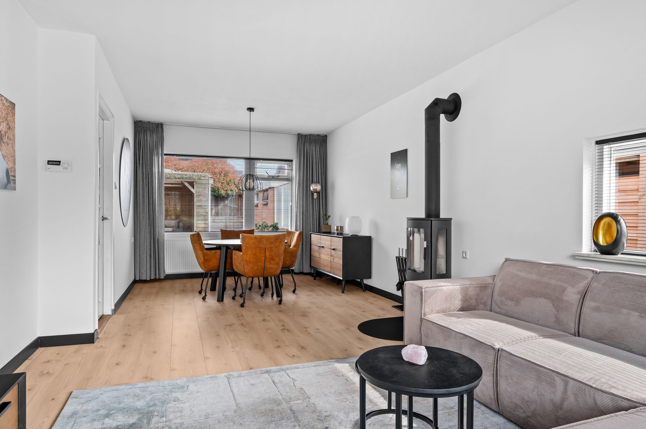 Photo 6 of Van Deinsestraat 3