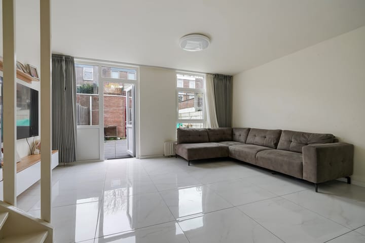 Foto 4 van Azaleapark 68