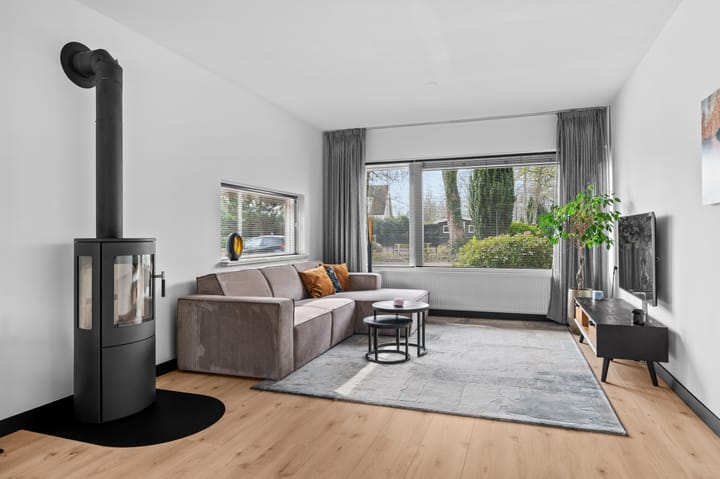 Photo 3 of Van Deinsestraat 3