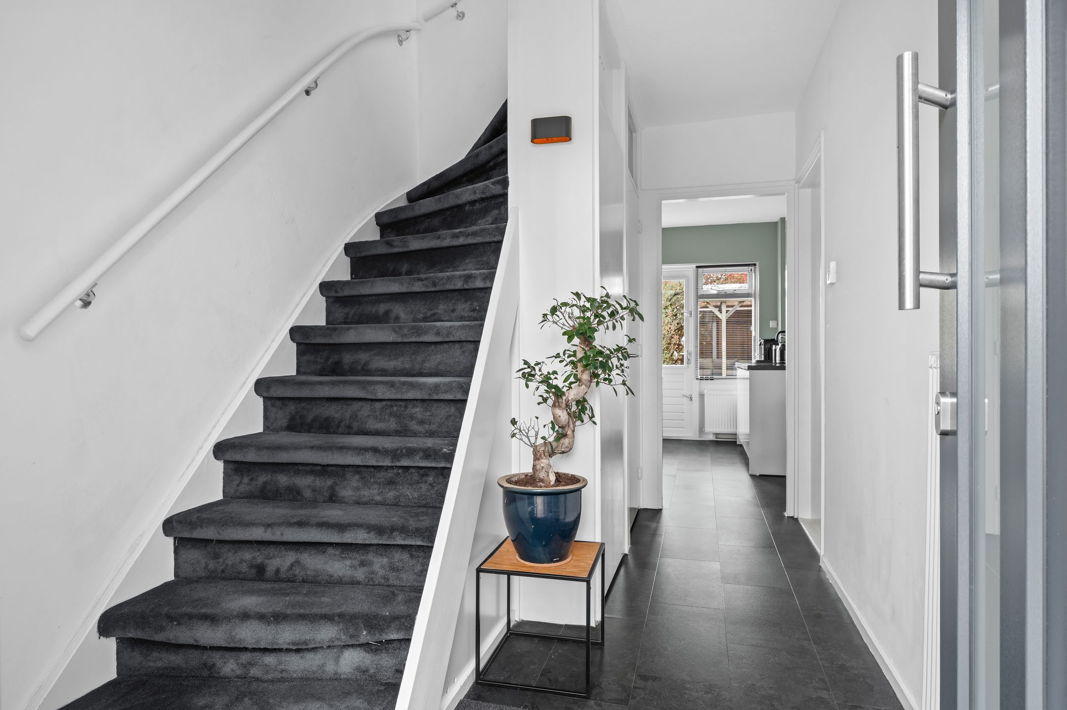 Photo 12 of Van Deinsestraat 3