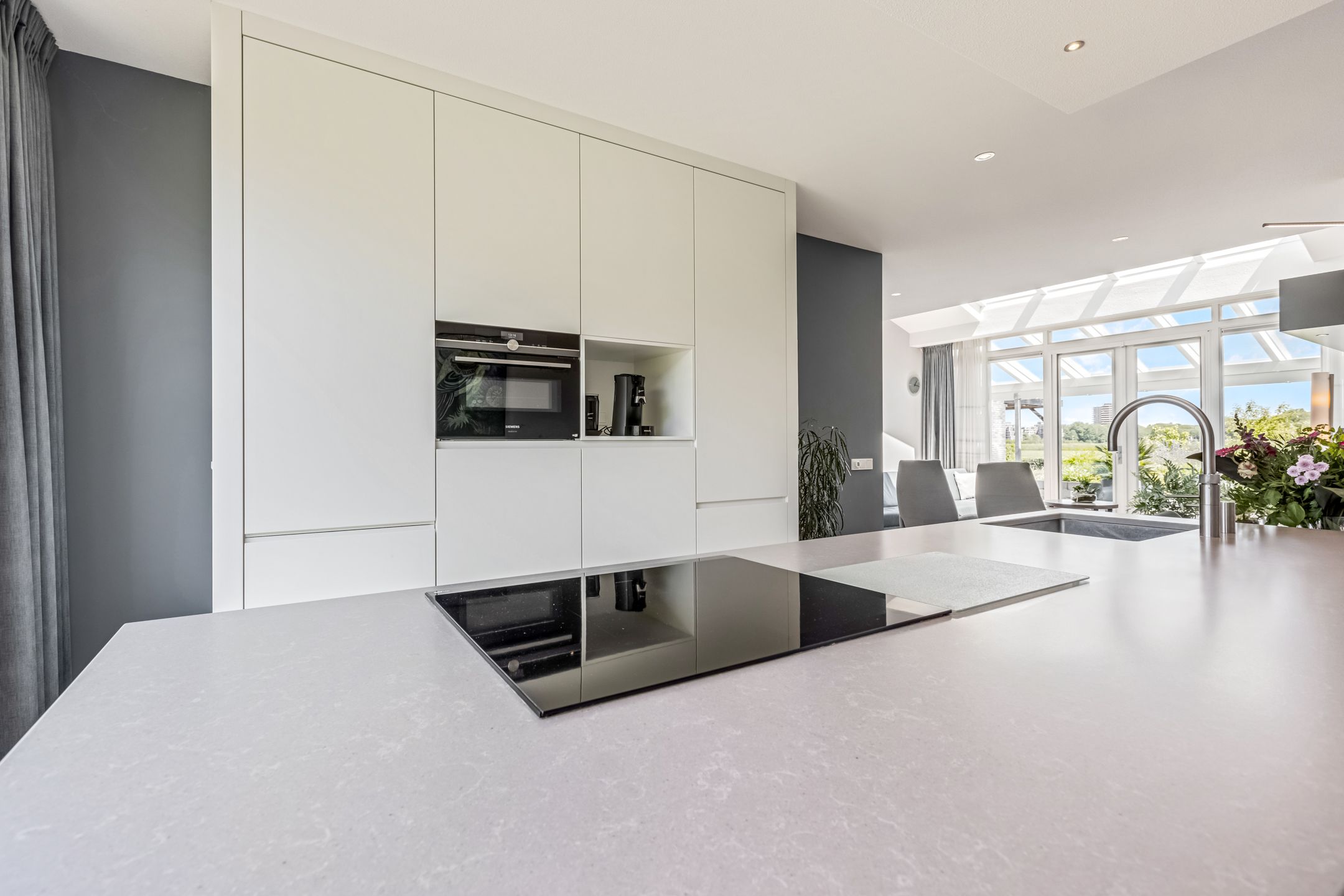 Foto 9 van C.J. Blaauwstraat 26