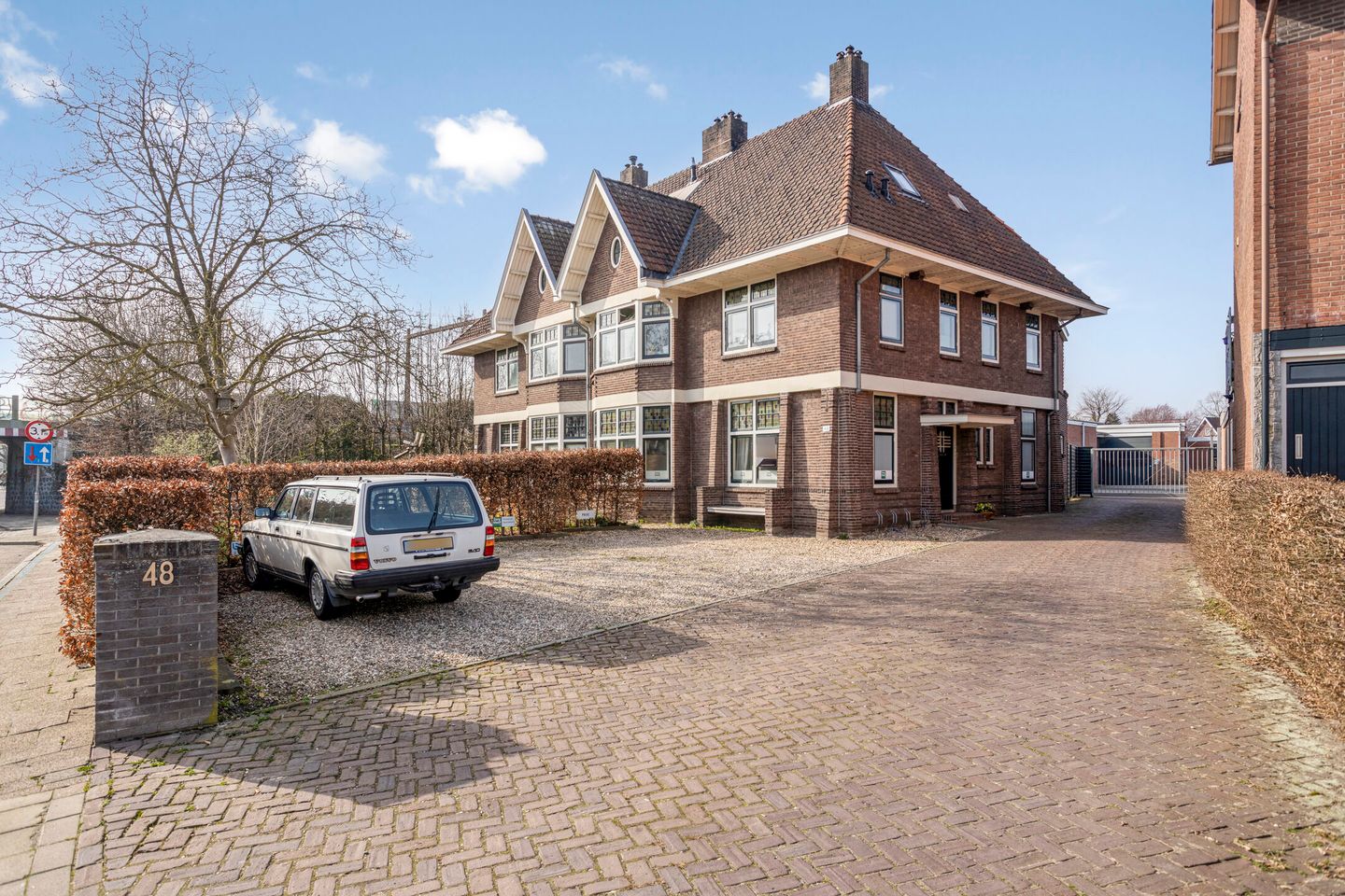 Bekijk foto 1 van Tuindorpstraat 48