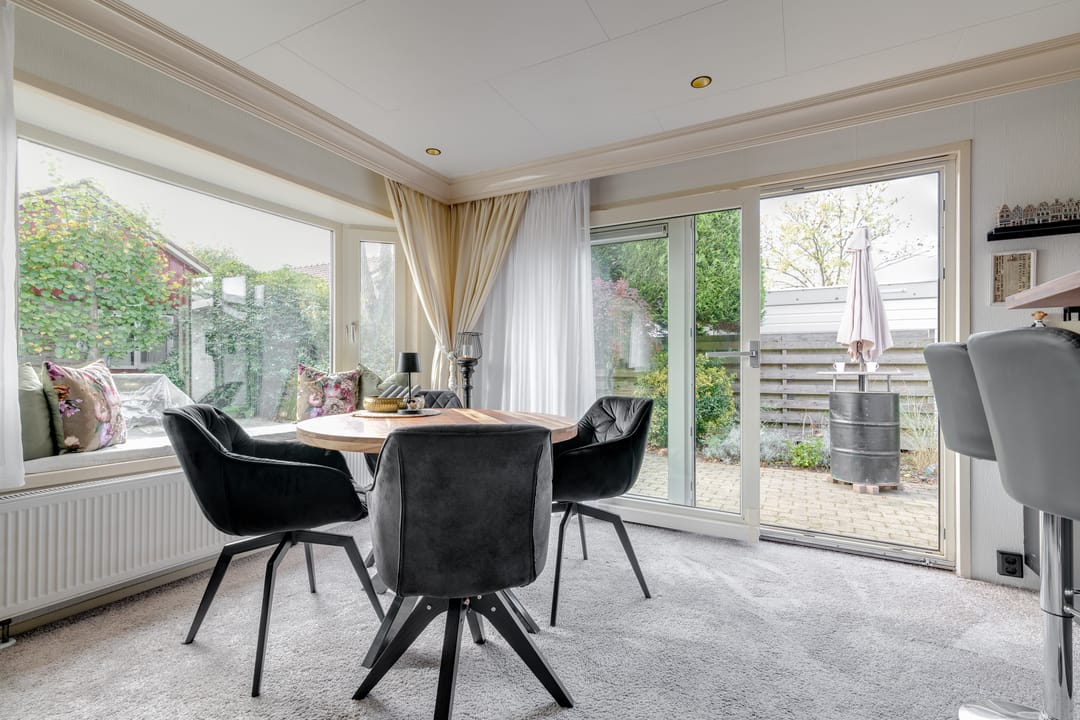 Photo 11 of Graaf Floris V weg 37-68