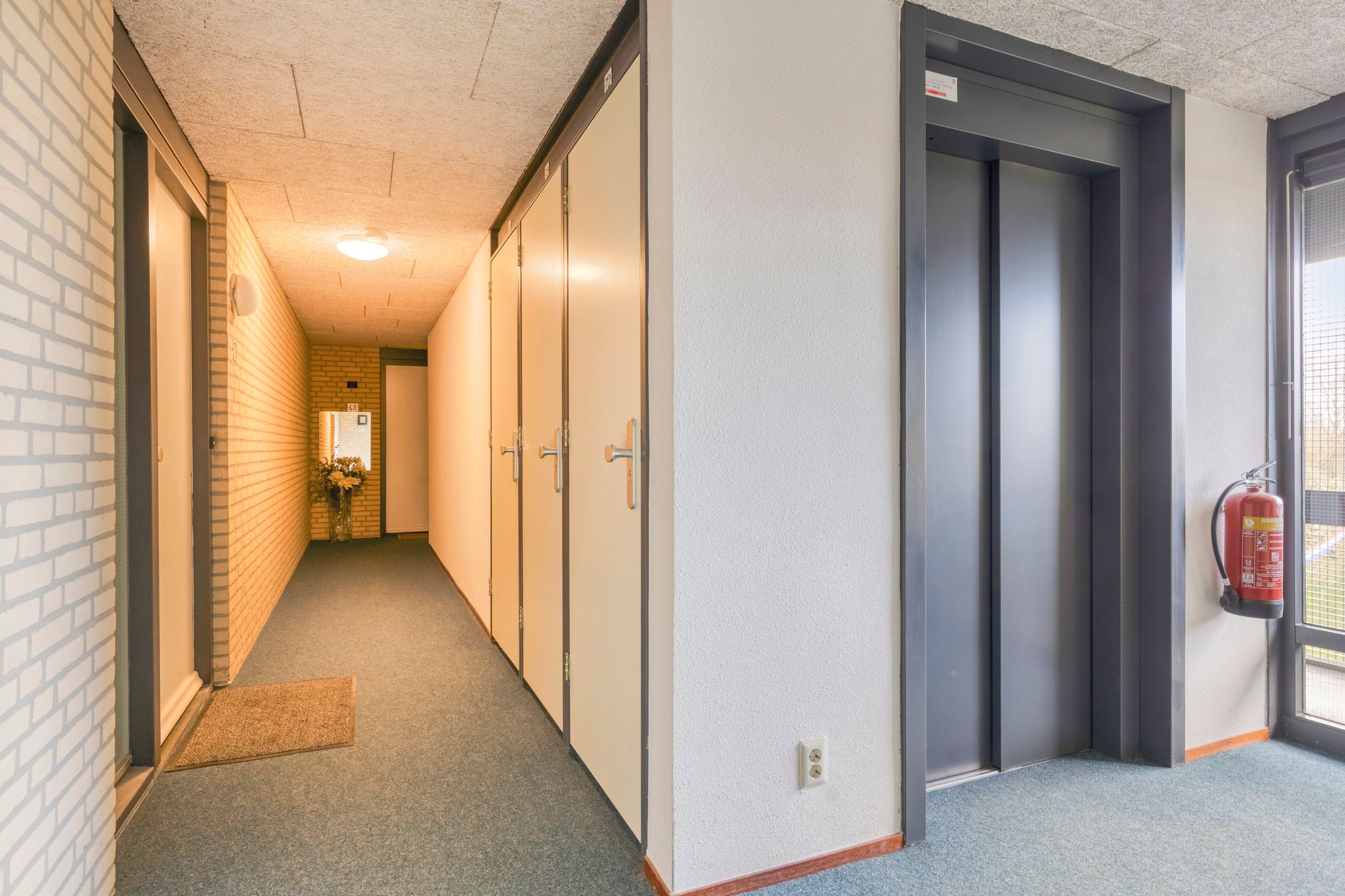 Foto 24 van Doornhoecklaan 70