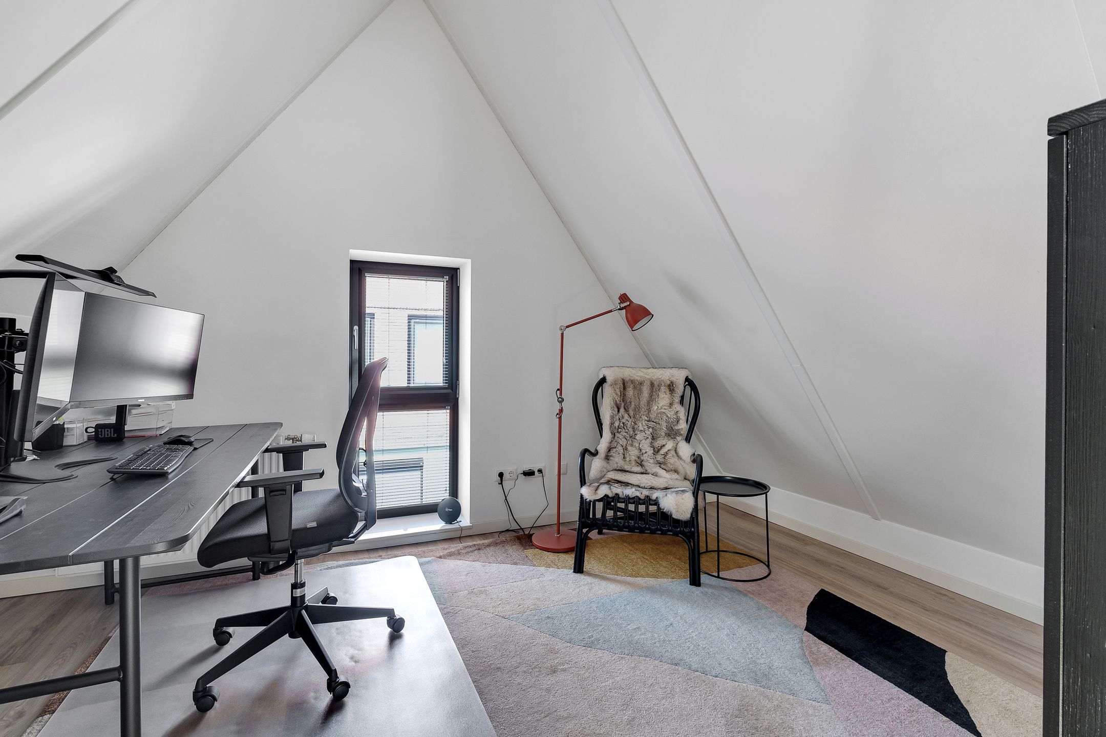 Exclusive City Villa Near the Water in Zwolle — 42