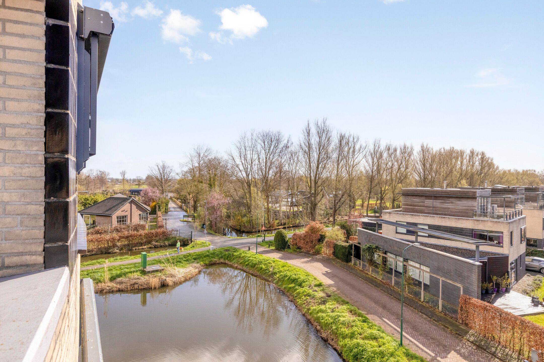 Foto 21 van Doornhoecklaan 70