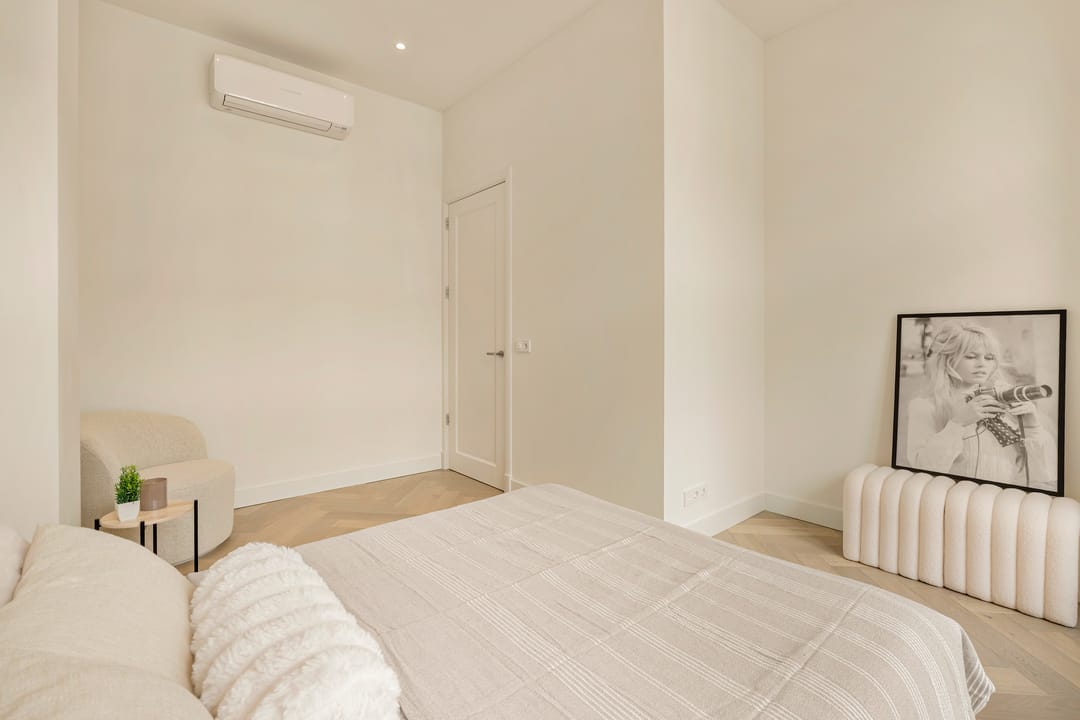 Luxury Turn-Key Apartment in Oud-Zuid Amsterdam — 17