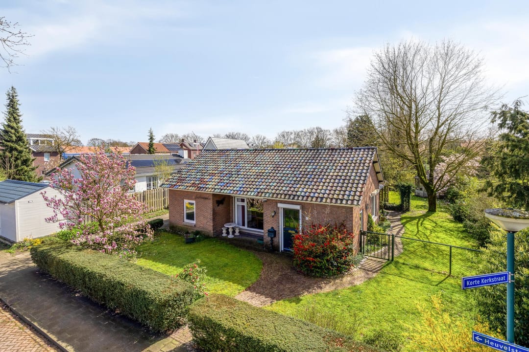 Foto 1 van Heuvelstraat 13