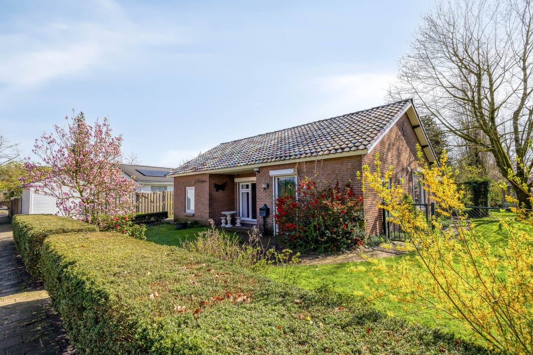 Foto 38 van Heuvelstraat 13