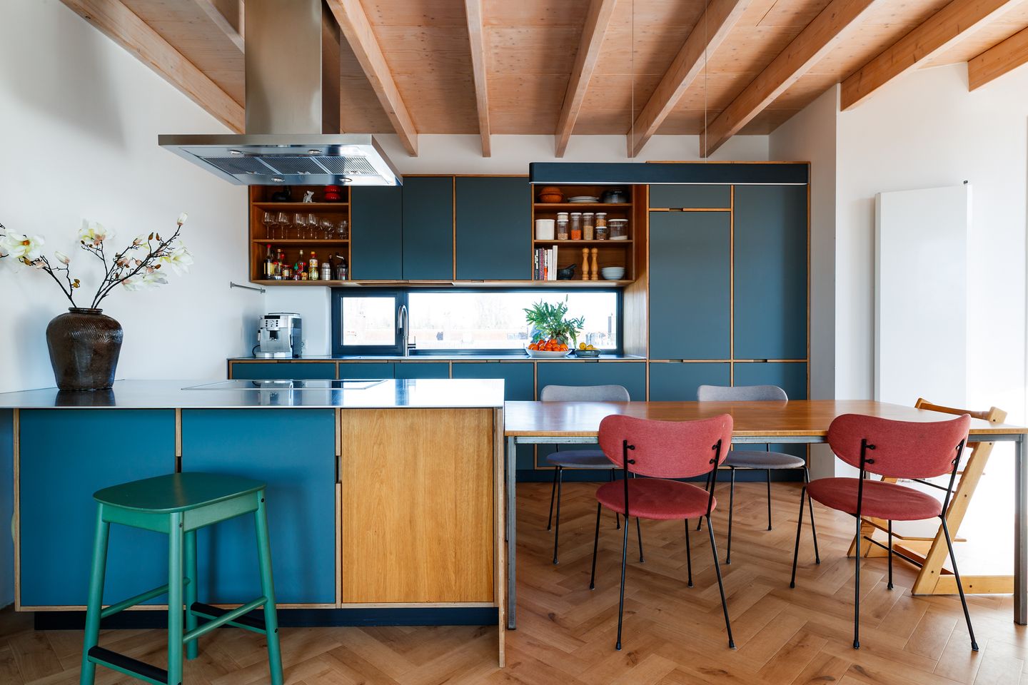 Foto 4 van Busken Huetstraat 4