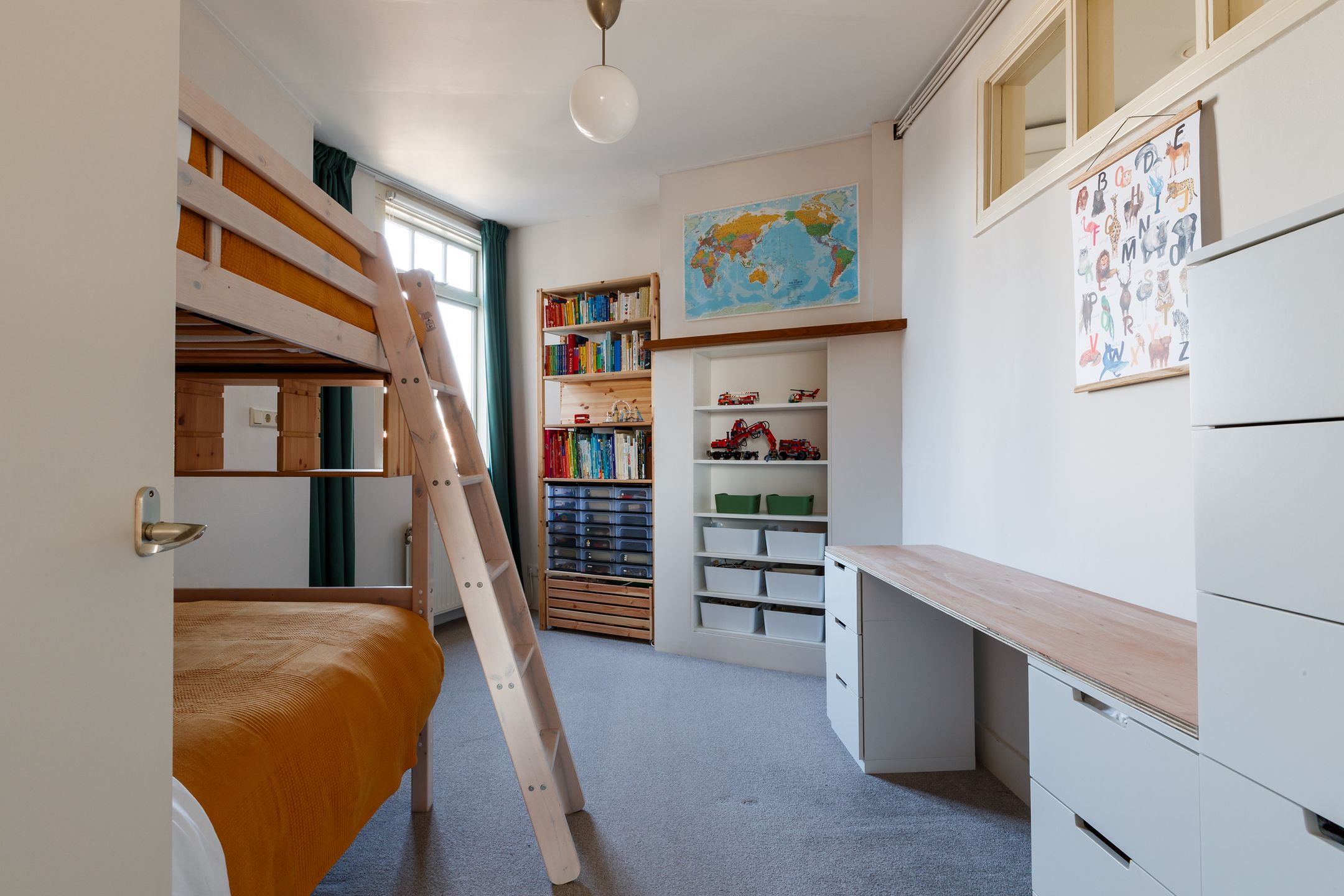 Foto 30 van Busken Huetstraat 4