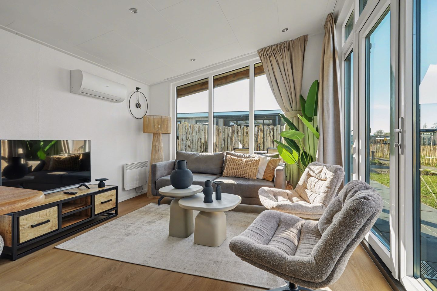 Foto 5 van Burenpolderweg 30-A8