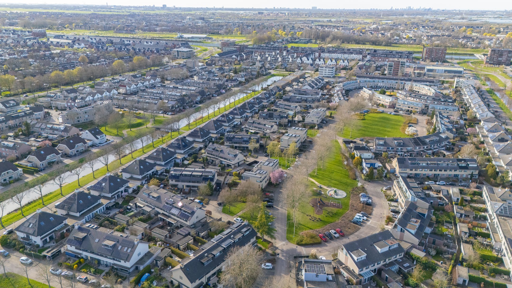 Photo 51 of Adelaarsvaren 47