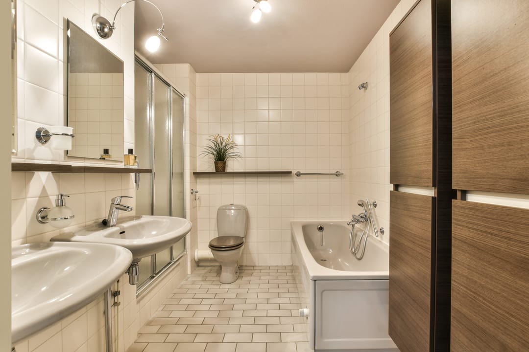 Spacious Corner Home with Garden and Rooftop Terrace in Prinsenland — 26