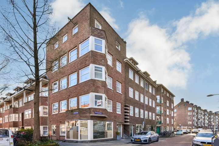 Photo 2 of Erasmusgracht 27-3