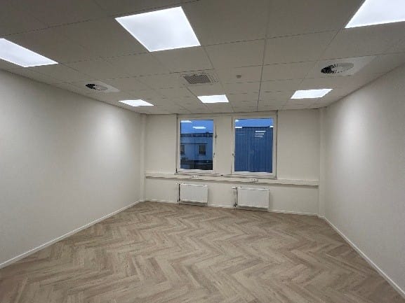 Bekijk foto 5 van Pompmolenlaan 13