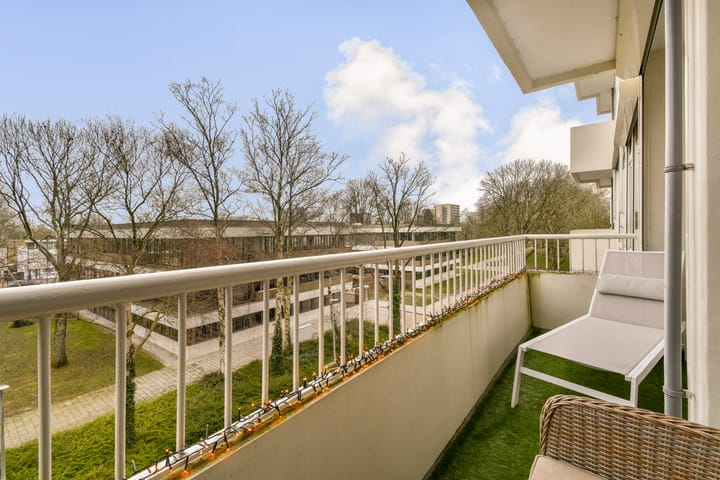 Photo 3 of Van Boshuizenstraat 617