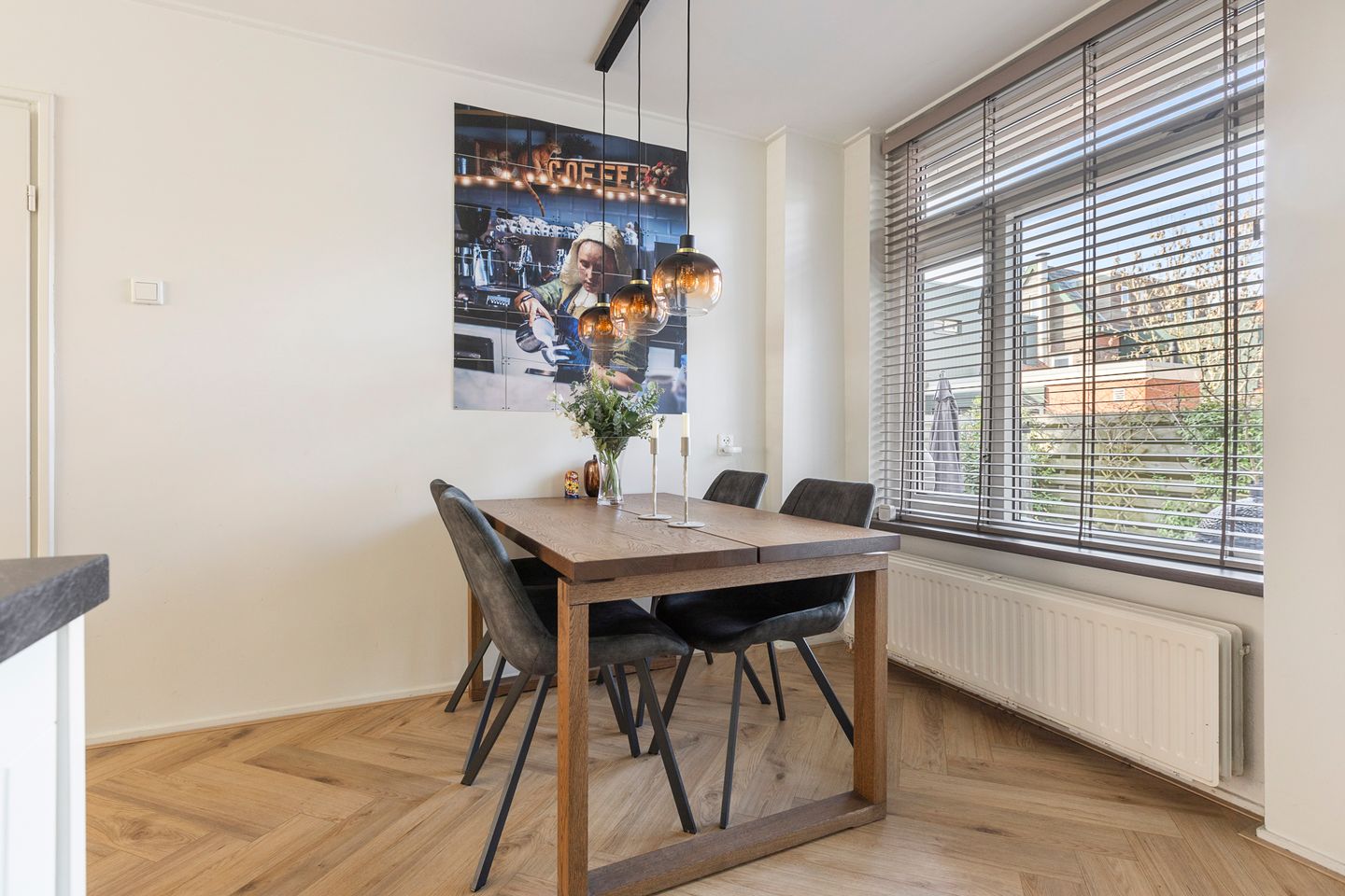 Foto 19 van Irislaan 46