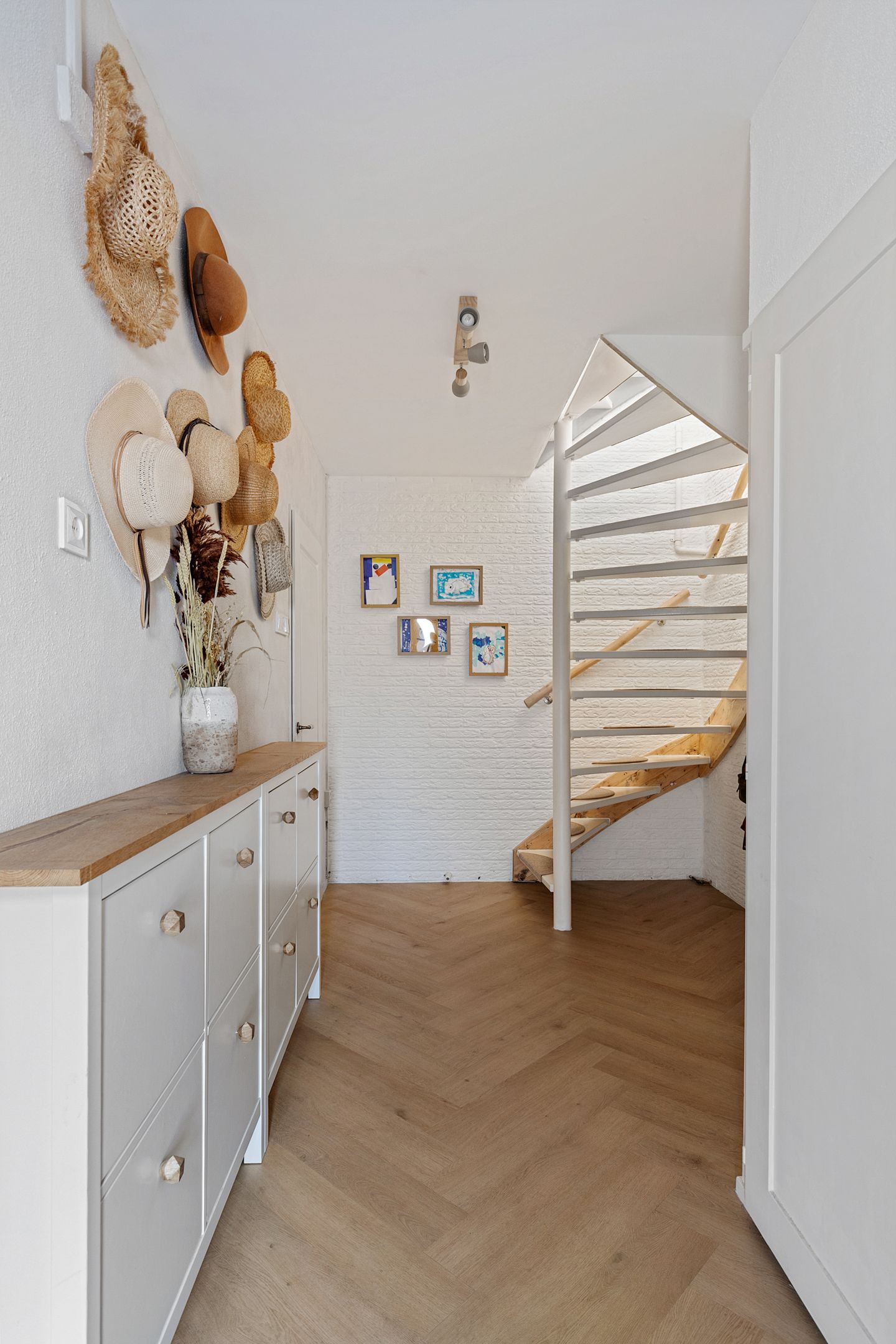 Photo 6 of Dennenhage 11