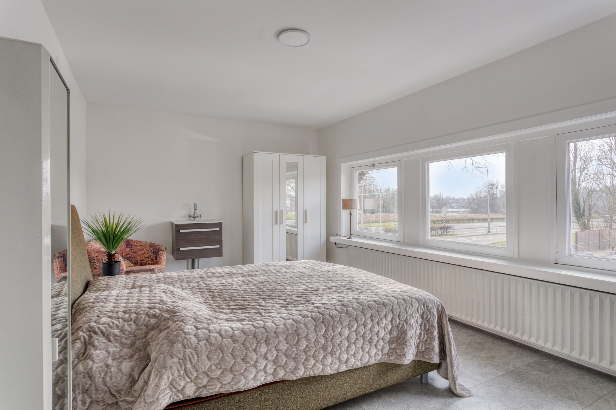 Foto 18 van Oosteinderweg 589-A