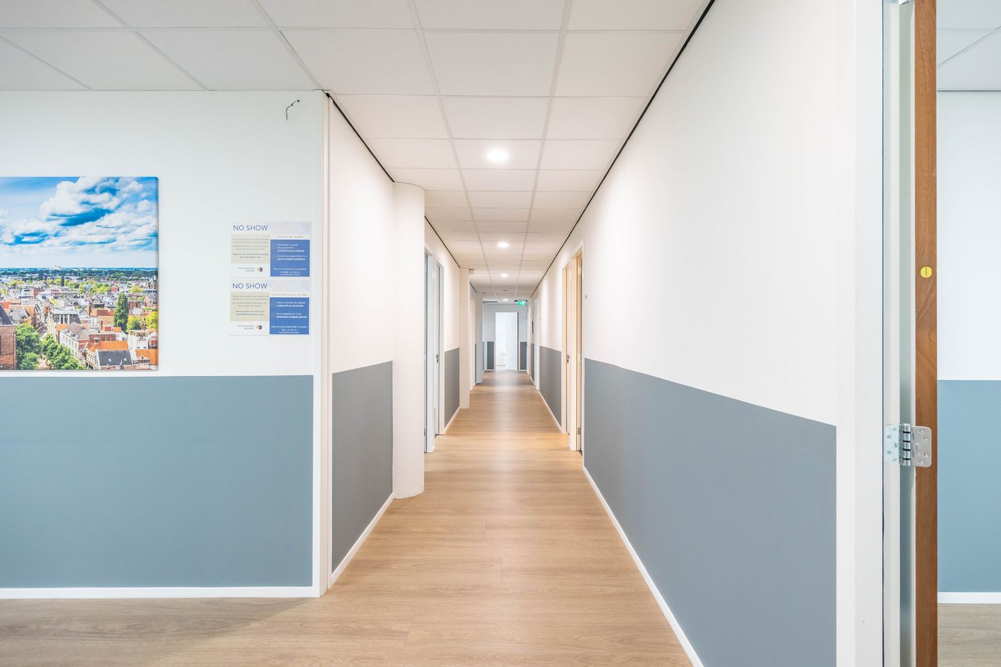 View photo 4 of Leonard Springerlaan 19