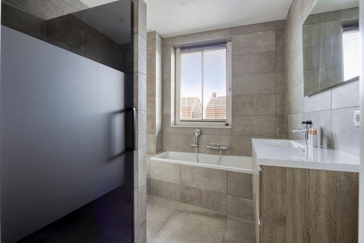 Photo 4 of Dommelseweg 122