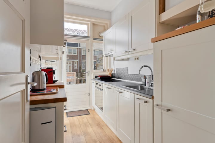 Photo 3 of Boeroestraat 10